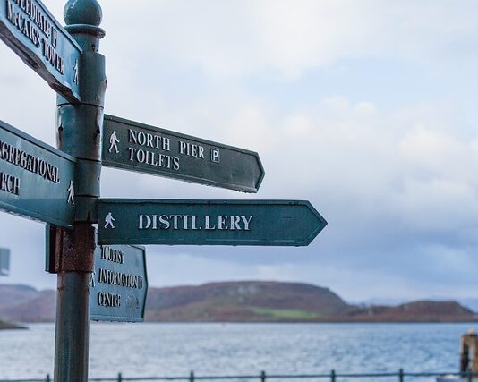 Jakie są główne kierunki migracji Polaków? Jakie są główne kierunki migracji Polaków?