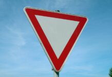 Czy osoby z pierwszego wyboru ma pierwszeństwo?